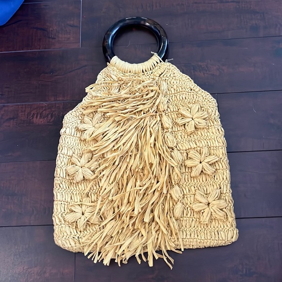 Anthropologie Handbags - Anthropologie Rattan Woven Tortoise Plastic Handles Bag